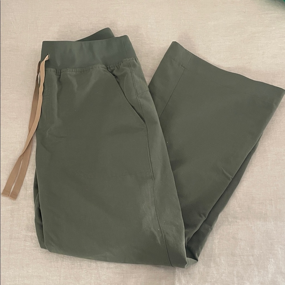 Figs Women’s High Waisted Isabel Wide Leg Scrub Pants - Moss